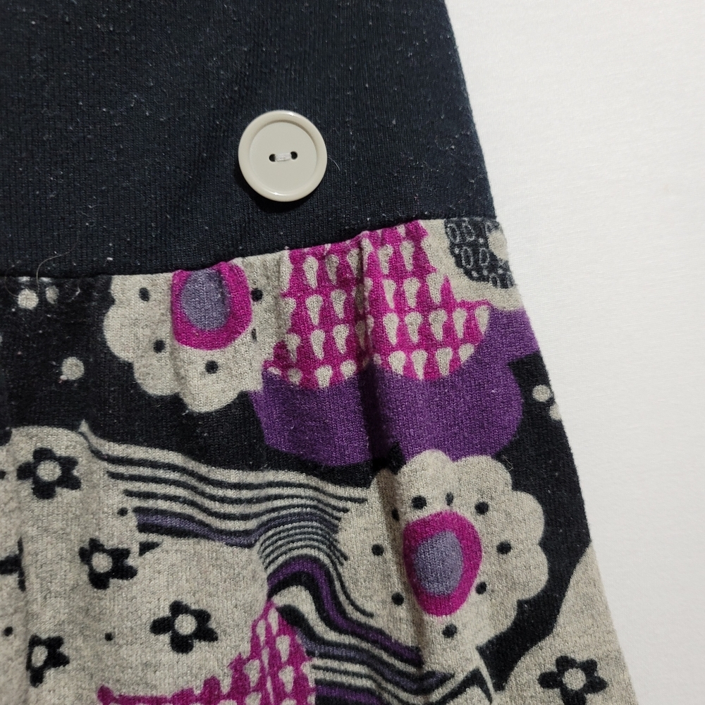 sweater tank top y2k chucky tank top gray flower with large button - Picture 7 of 10